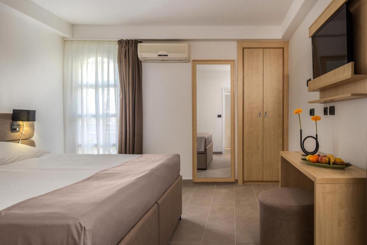 Hotel Delfin オミサリ エクステリア 写真